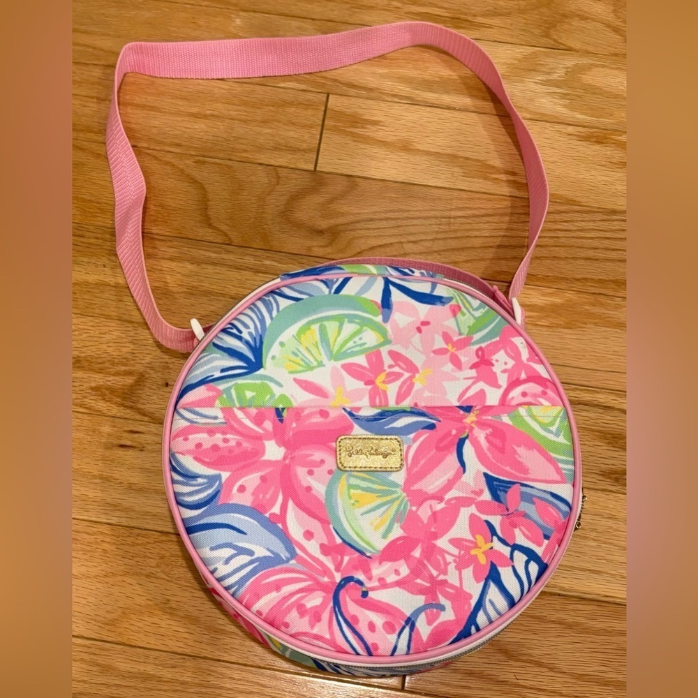 Lily Pulitzer Colorful Round picnic/lunch bag